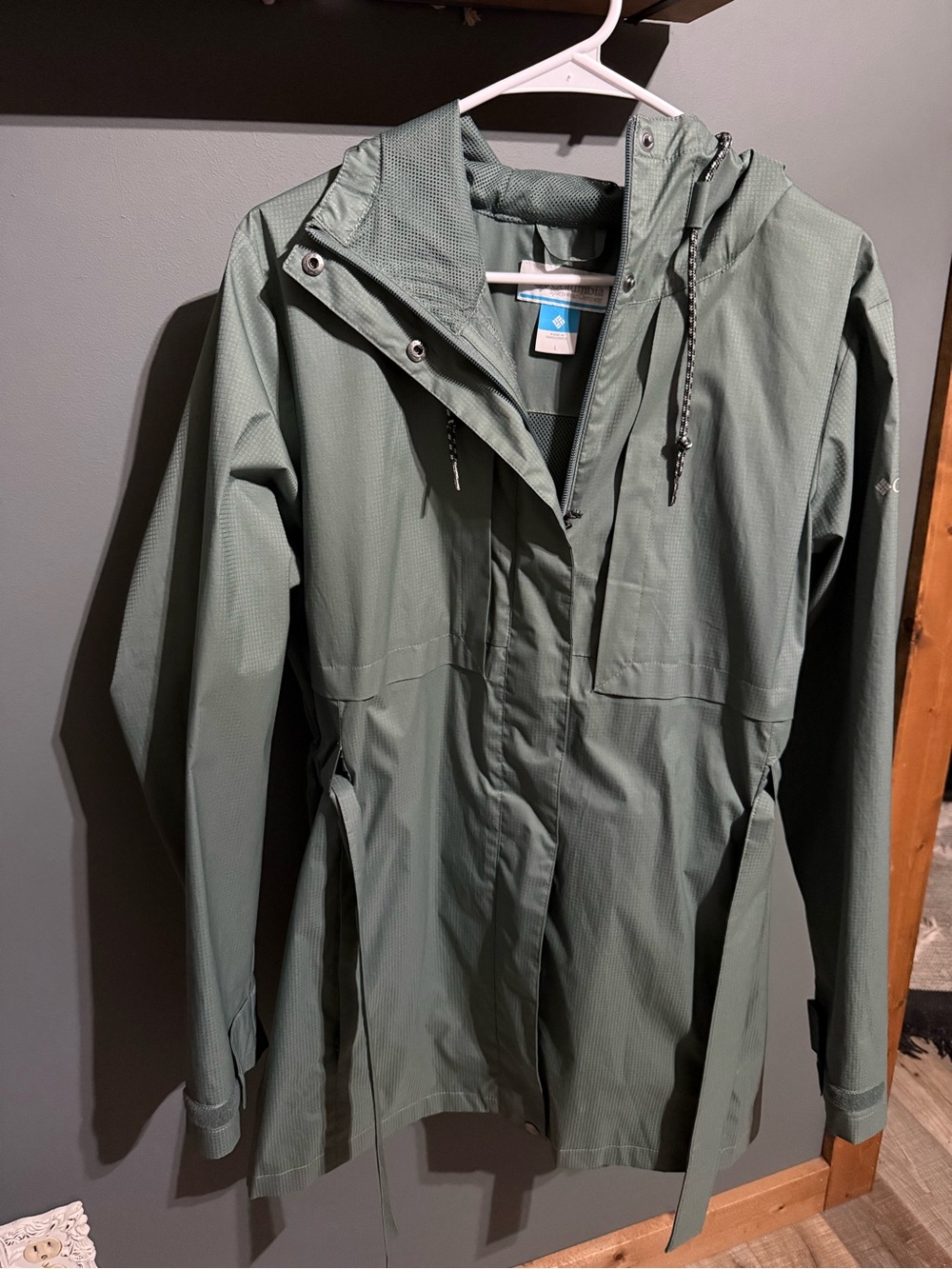Columbia Green Hooded Rain Jacket
